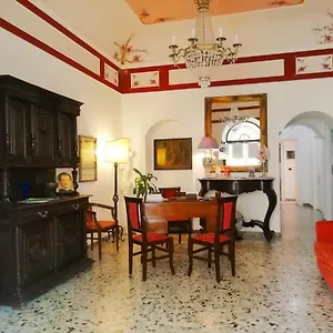 Otel Mabel, Taormina